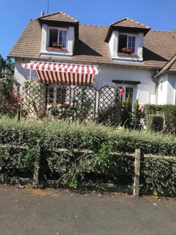 Clos Du Bourg Bed & Breakfast Saint-Cyr-en-Val Luaran gambar
